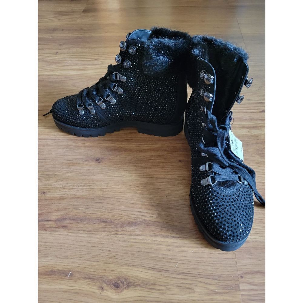 Express Women Black‎ Rhinestone Faux Fur Lined Combat Boot Lug Sole Sparkle Goth